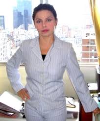 Dr. Carina Inés Amaya